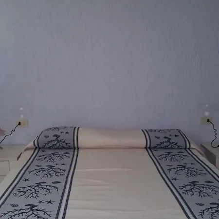 Frontemare شقة فندقية 3*