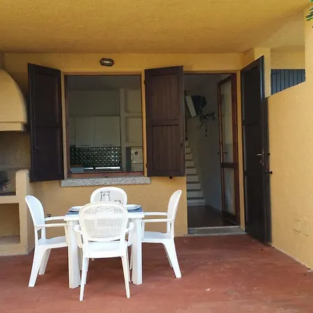 Frontemare Aparthotel 3*